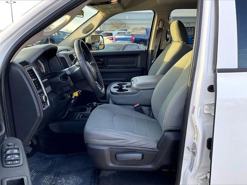 Used 2017 RAM 2500 Tradesman w/ Popular Equipment Group image 19