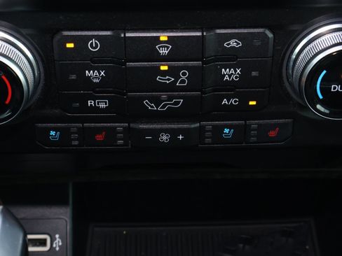 Used 2019 Ford F150 Limited w/ Trailer Tow Package image 35