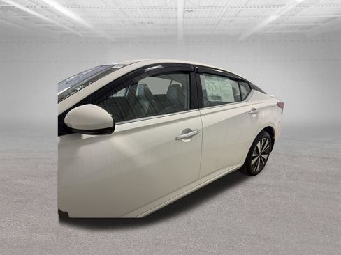 Used 2020 Nissan Altima 2.5 SL AWD/4WD image 9