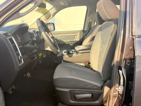 Used 2024 RAM 1500 Classic SLT AWD/4WD image 12