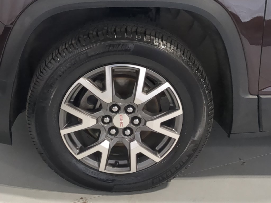 Used 2020 GMC Acadia SLE AWD/4WD image 14
