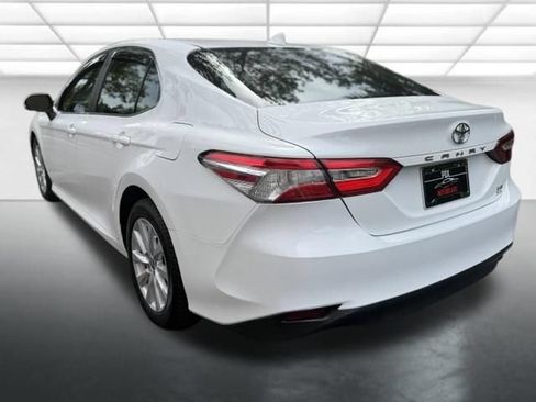 Used 2020 Toyota Camry LE w/ Convenience Package AWD/4WD image 3
