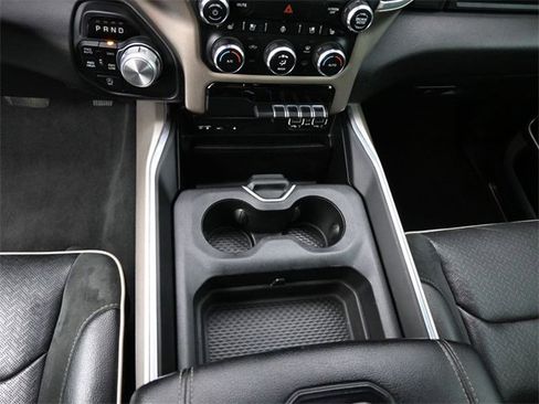 Used 2019 RAM 1500 Laramie w/ Sport Appearance Package image 32