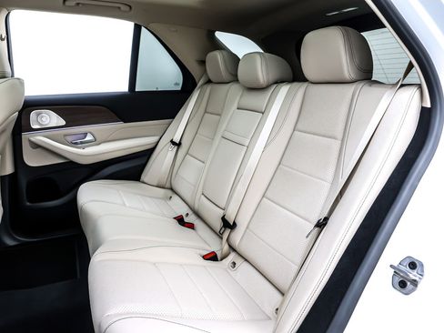 New 2026 Mercedes-Benz GLE 350 4MATIC image 8