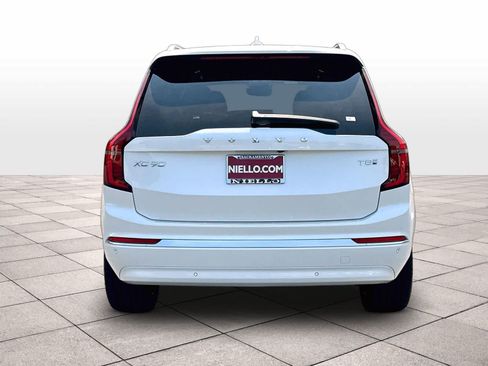 New 2026 Volvo XC90 T8 Ultra w/ Protection Package AWD/4WD image 6