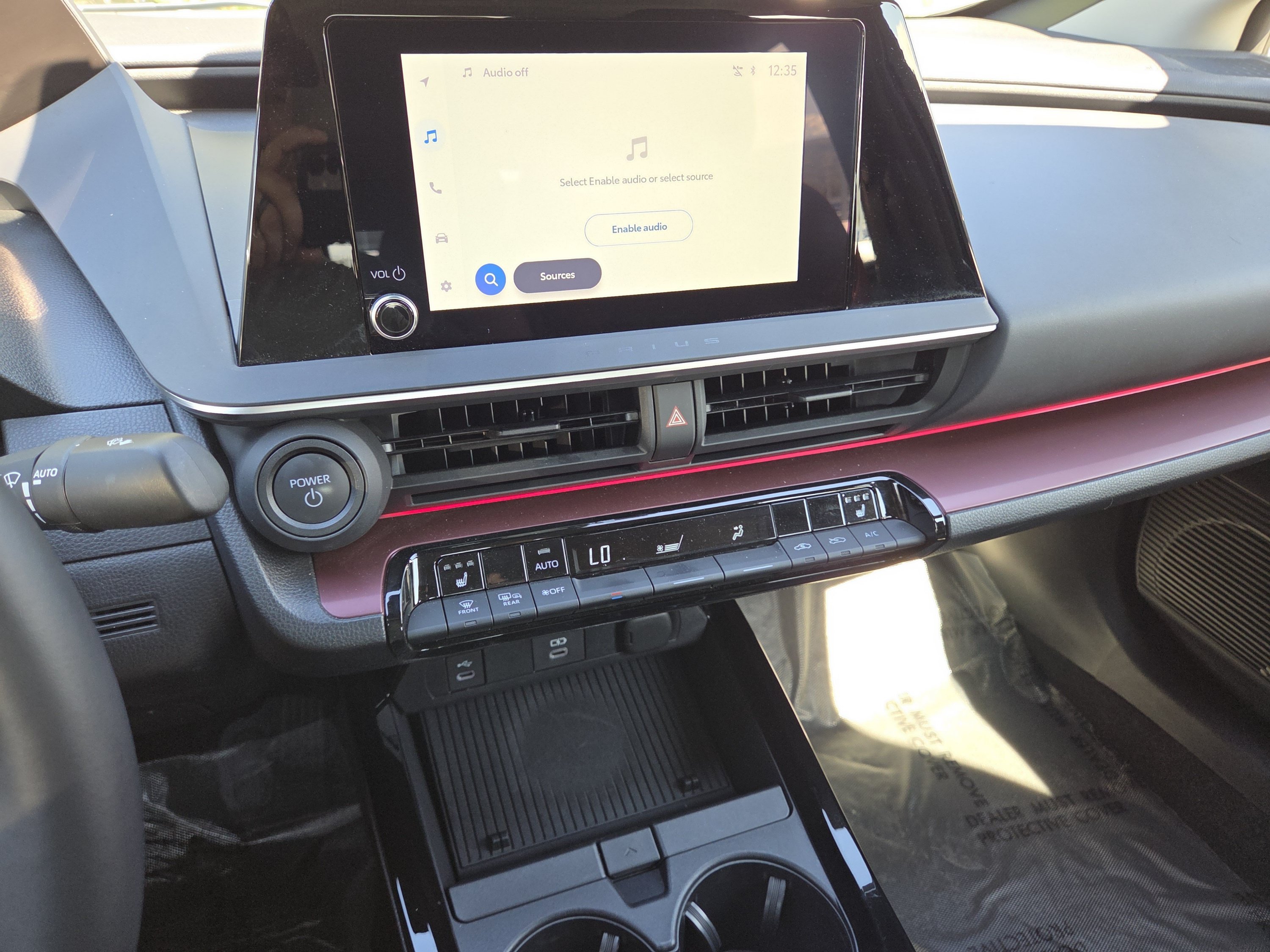 Certified 2026 Toyota Prius Plug-In Hybrid FWD image 33