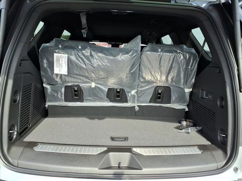 New 2026 Chevrolet Tahoe High Country image 15