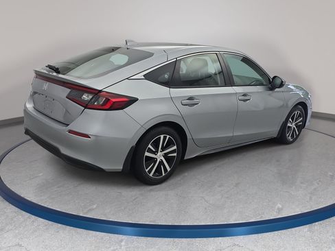 Used 2024 Honda Civic LX image 5