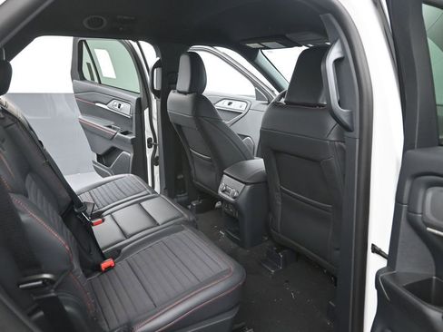 New 2026 Ford Explorer ST-Line RWD image 12