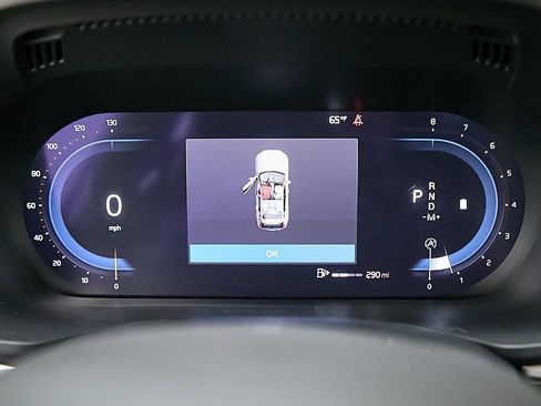 Certified 2023 Volvo XC60 B5 Ultimate image 30