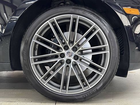 Used 2024 Porsche Macan S AWD/4WD image 34