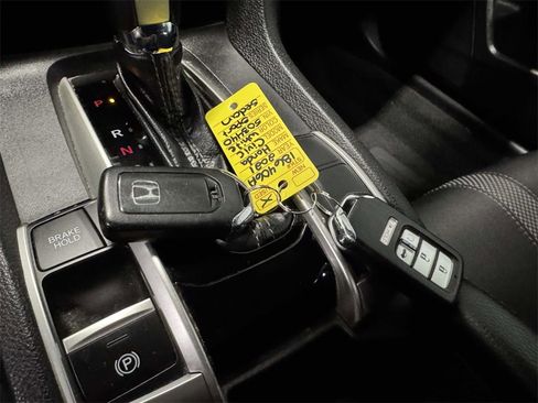 Used 2021 Honda Civic Sport image 25