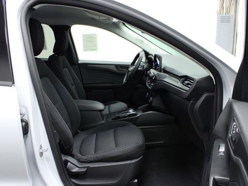 New 2026 Ford Escape Active w/ Cold Weather Package image 16