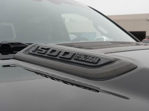 Used 2020 RAM 1500 Limited w/ Black Appearance Package image 6