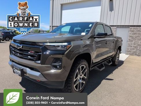Used 2024 Chevrolet Colorado Z71 w/ Z71 Convenience Package 2 AWD/4WD image 7