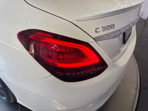 Used 2021 Mercedes-Benz C 300 Sedan image 11