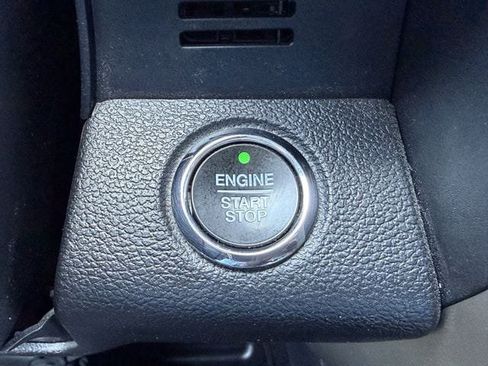 Used 2020 Ford F150 Lariat AWD/4WD image 20