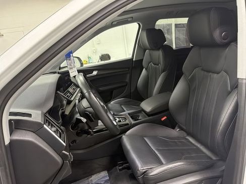 Used 2024 Audi Q5 2.0T Premium Plus AWD/4WD image 22