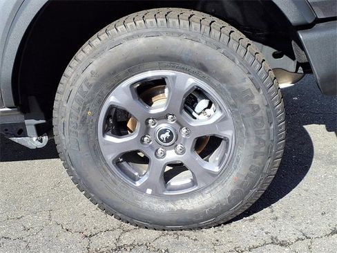 Used 2025 Ford Bronco Big Bend image 7