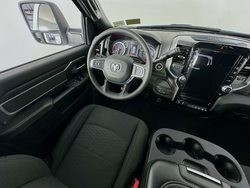 Used 2026 RAM 2500 Big Horn AWD/4WD image 9