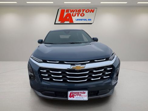New 2026 Chevrolet Equinox LT w/ Convenience Package II AWD/4WD image 8