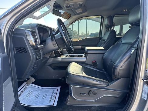 Used 2024 Ford F250 Lariat w/ Sport Appearance Package image 9