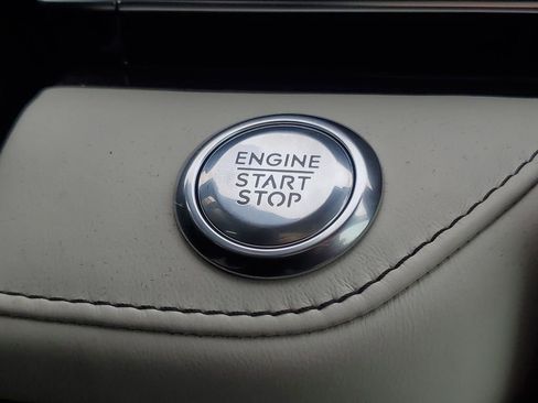 Used 2025 Lincoln Nautilus Black Label w/ Jet Appearance Package image 32