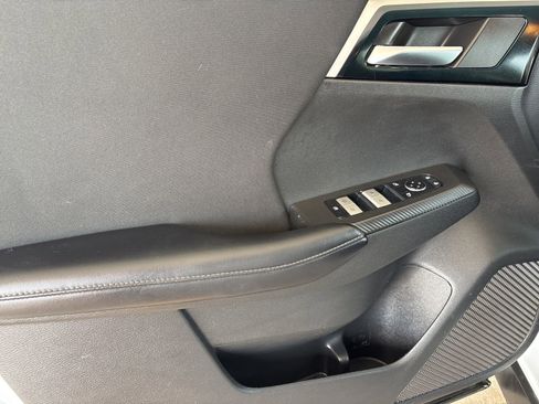Used 2022 Mitsubishi Outlander ES AWD/4WD image 9