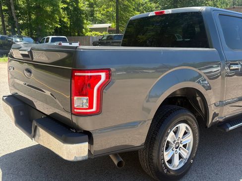 Used 2017 Ford F150 XLT RWD image 9