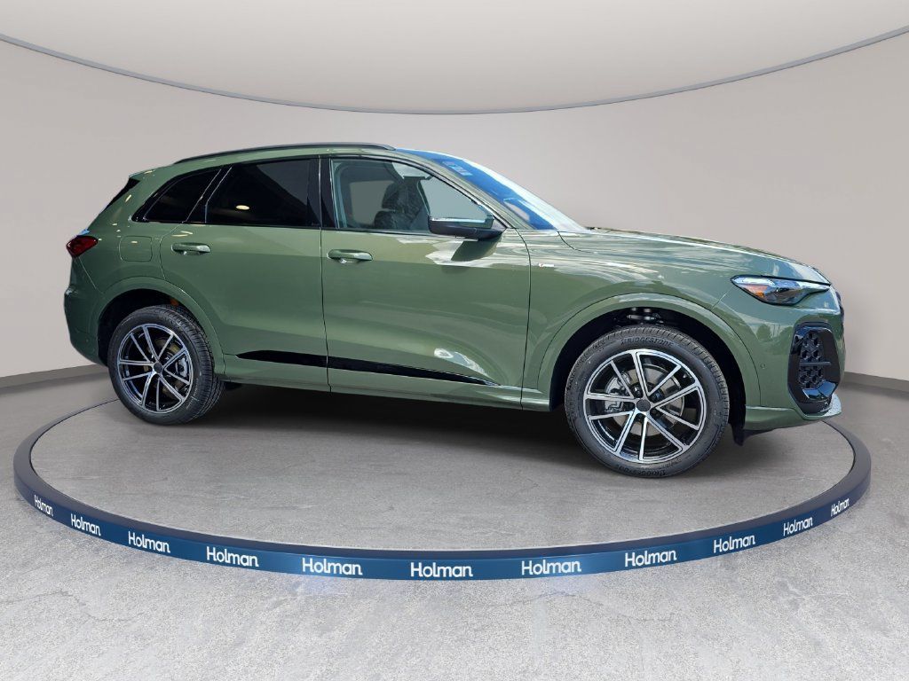 New 2026 Audi Q5 Premium Plus AWD/4WD image 4