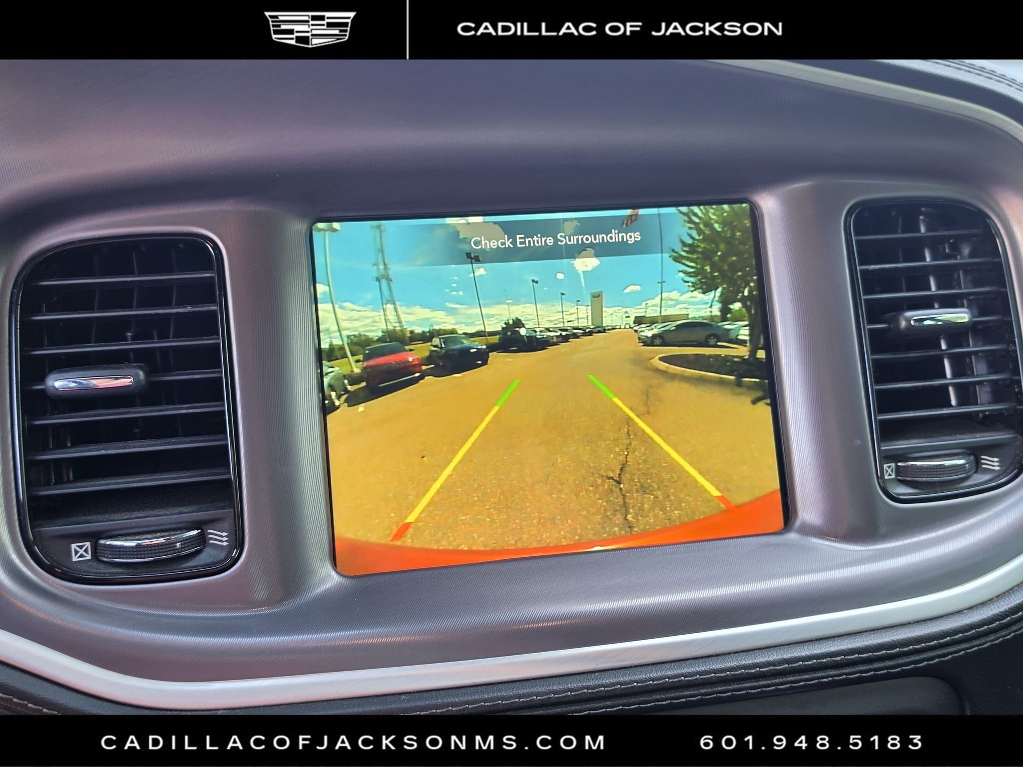 Used 2022 Dodge Charger SXT w/ Plus Group RWD image 10