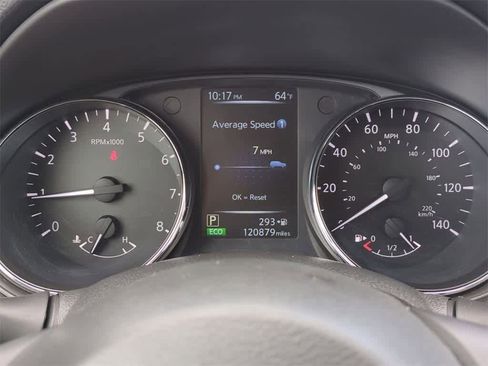 Used 2017 Nissan Rogue S image 29