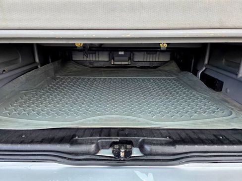 Used 2002 Volkswagen Eurovan MV image 35