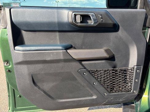 Used 2022 Ford Bronco Outer Banks image 8