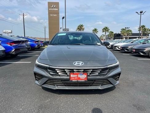 New 2026 Hyundai Elantra Sport FWD image 2