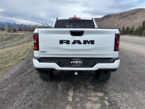 New 2025 RAM 1500 Big Horn AWD/4WD image 19