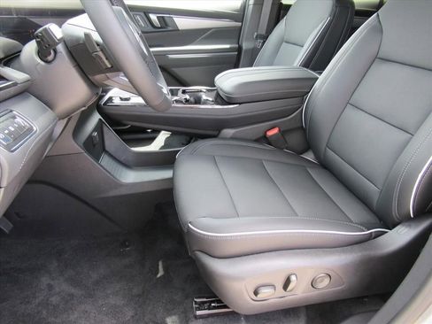 New 2026 Buick Enclave Preferred w/ Power Package image 15