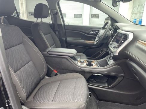 Used 2023 GMC Acadia SLE w/ Driver Convenience Package image 21