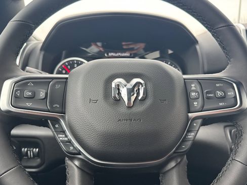 New 2026 RAM 1500 4x4 Crew Cab image 22