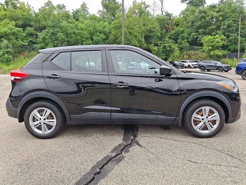 Used 2020 Nissan Kicks S FWD image 7