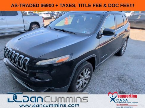Used 2018 Jeep Cherokee Limited AWD/4WD image 1