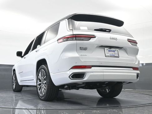 Used 2025 Jeep Grand Cherokee L Summit AWD/4WD image 58