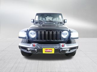 Used 2024 Jeep Wrangler Unlimited Rubicon AWD/4WD video 2