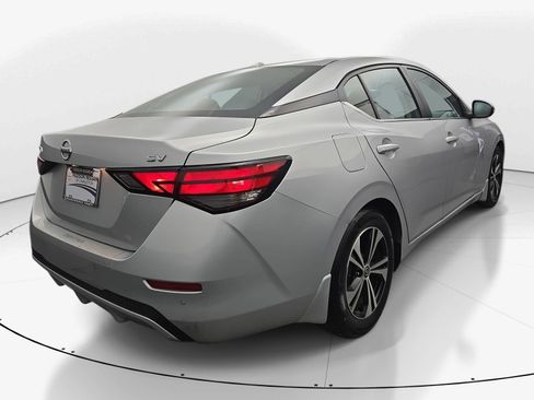 Used 2021 Nissan Sentra SV FWD image 8