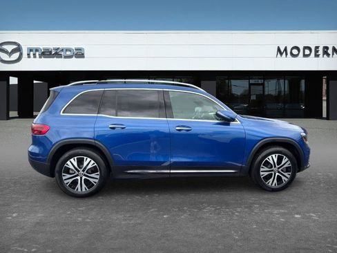 Used 2024 Mercedes-Benz GLB 250 4MATIC image 6