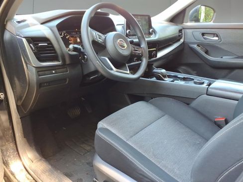 Used 2021 Nissan Rogue SV AWD/4WD image 6