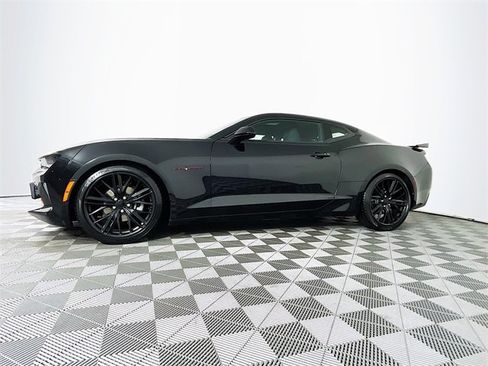 Used 2018 Chevrolet Camaro LT w/ Redline Edition image 4