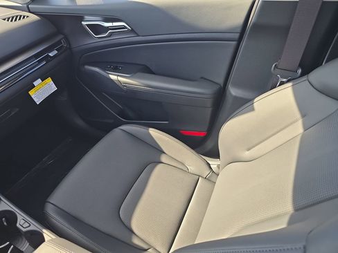 New 2026 Kia Sportage EX AWD/4WD image 16