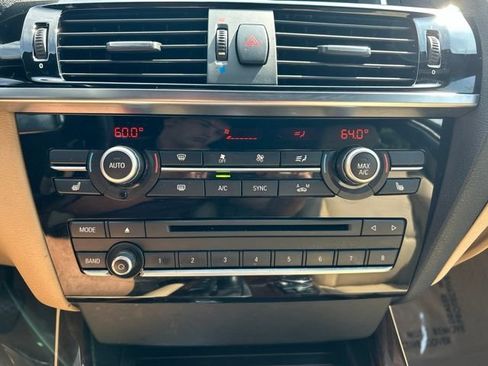 Used 2016 BMW X3 xDrive28i AWD/4WD image 16