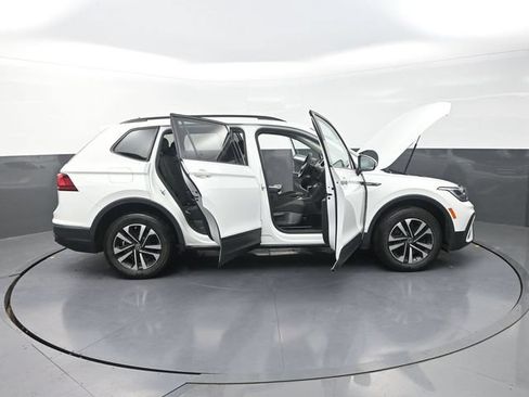 Used 2022 Volkswagen Tiguan S AWD/4WD image 38